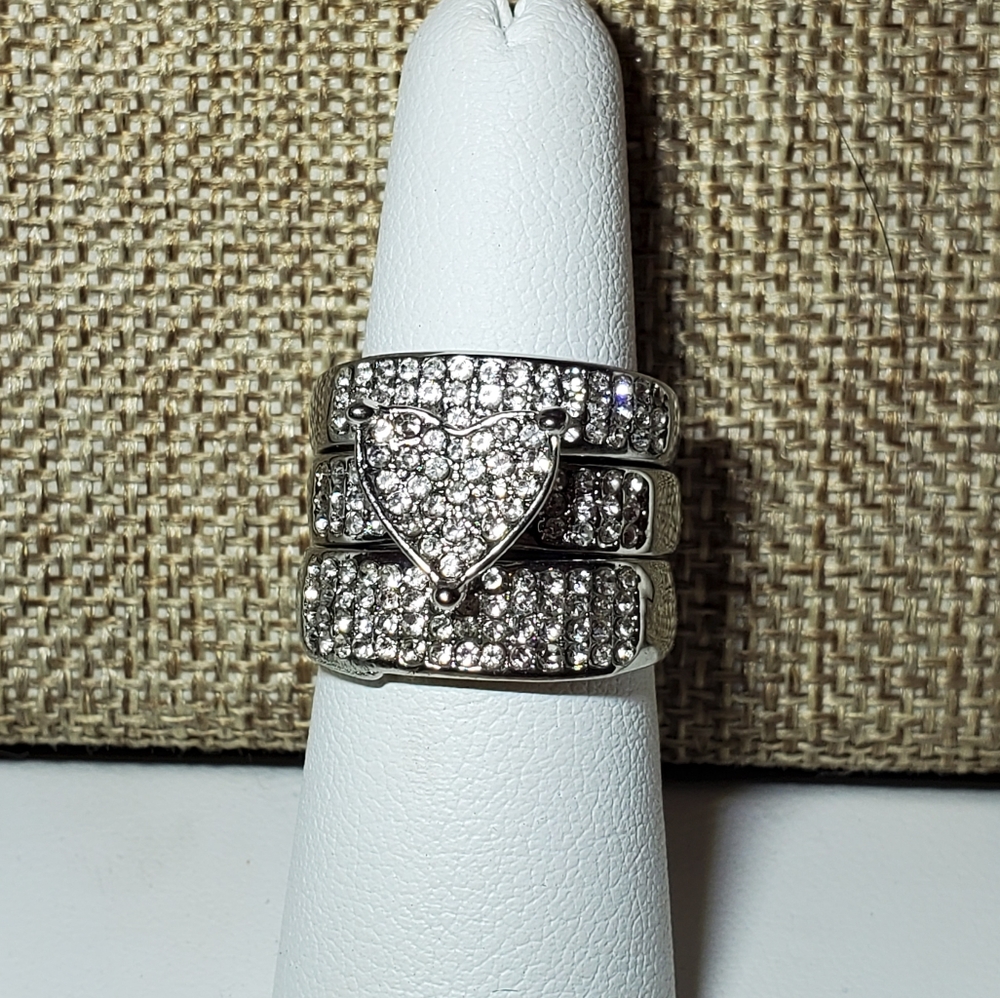 Stackable Silver Rhinestone Heart Trio Ring Set - Picture 5 of 16